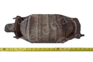 NISSAN 触媒 素材用 iConcept触媒サイレンサー|日産 - 八宝屋